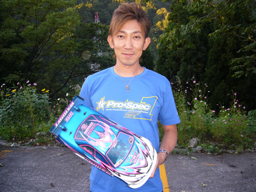 前住　諭　選手の掲載写真